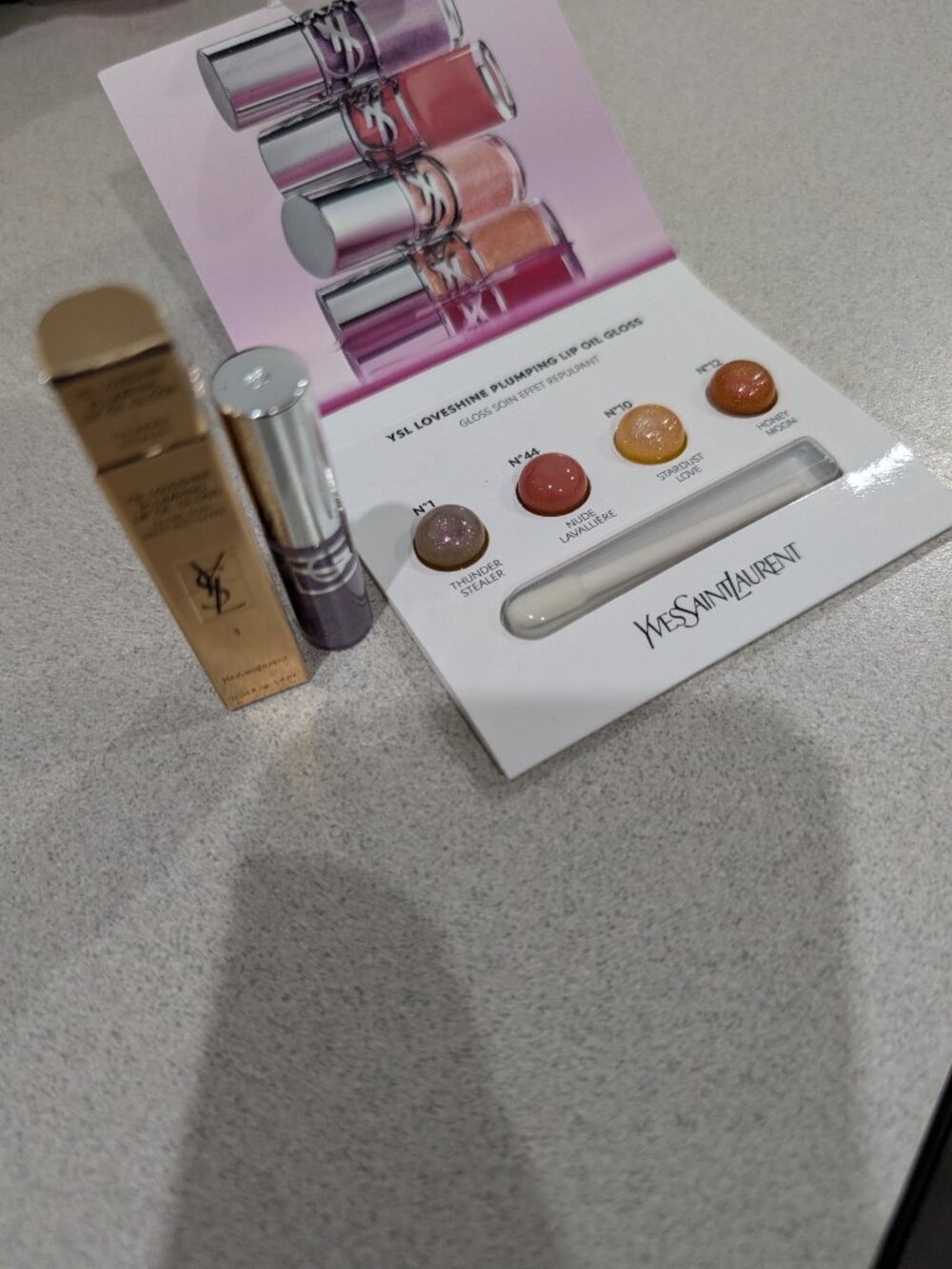 Yves Saint Laurent loveshine plumping lip oil gloss
